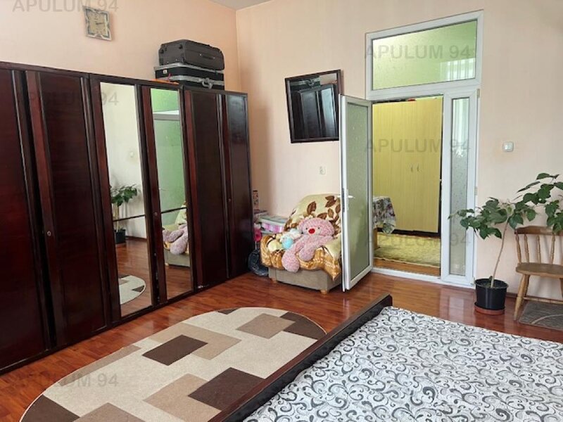 Apartament 2 camere Universitate- Magazin Cocor. 